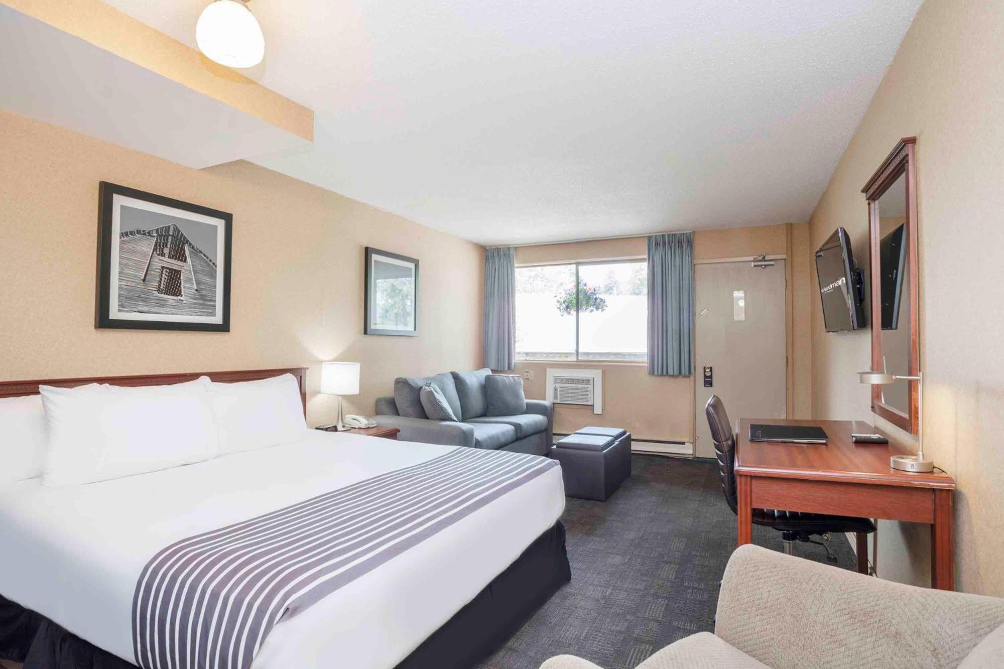 Sandman Inn Princeton Bagian luar foto